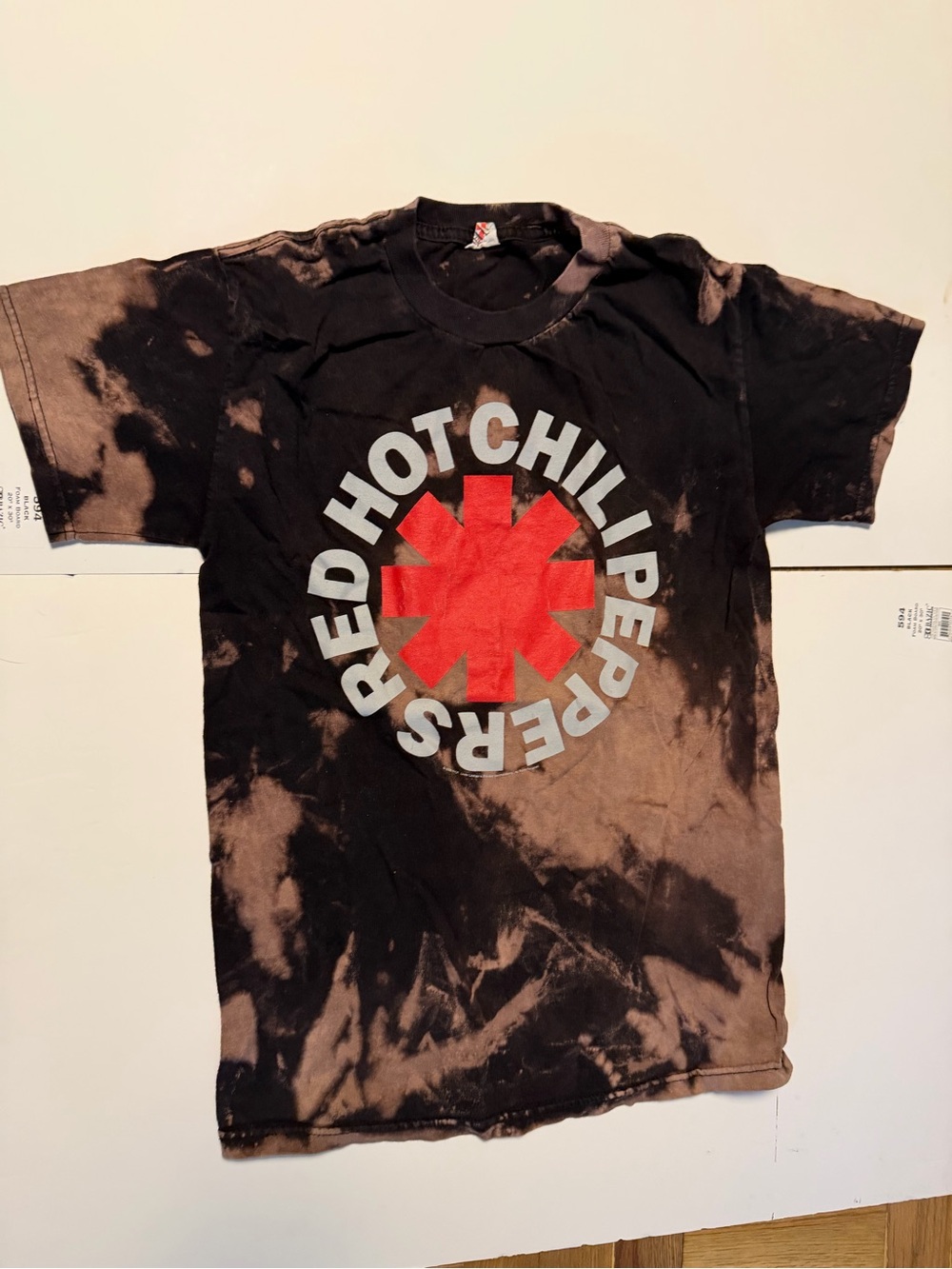 Red Hot Chili Peppers Black Tie-Dye Logo Tee size medium